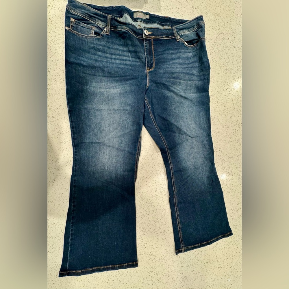 Torrid Luxe Slim Boot Cut Jeans 24 Short